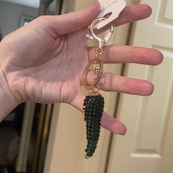 Green Chili Bag Charm - Picture 1 of 4